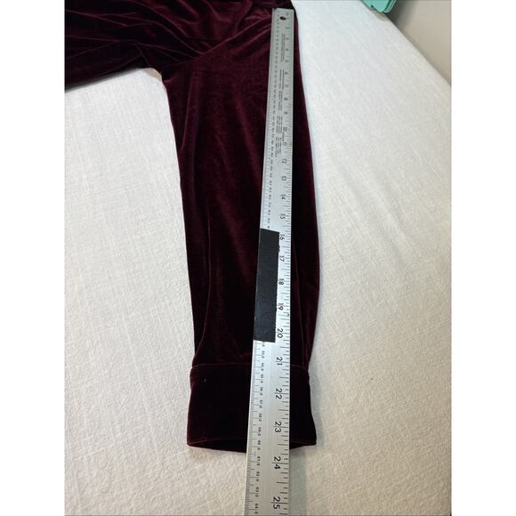 Harve’ Benard Velvet Deep Burgundy Stretch Button Up Long Sleeve Holiday Glam M - Picture 9 of 15